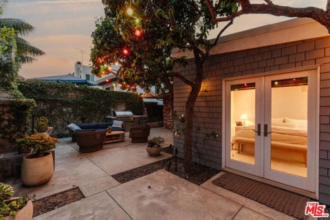 Tiny photo for 1424 Nathan Lane, Ventura, CA 93001 (MLS # 26900917)