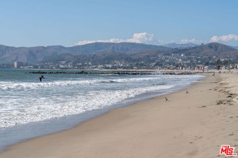 Tiny photo for 1424 Nathan Lane, Ventura, CA 93001 (MLS # 26900917)