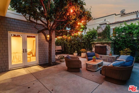 Tiny photo for 1424 Nathan Lane, Ventura, CA 93001 (MLS # 26900917)