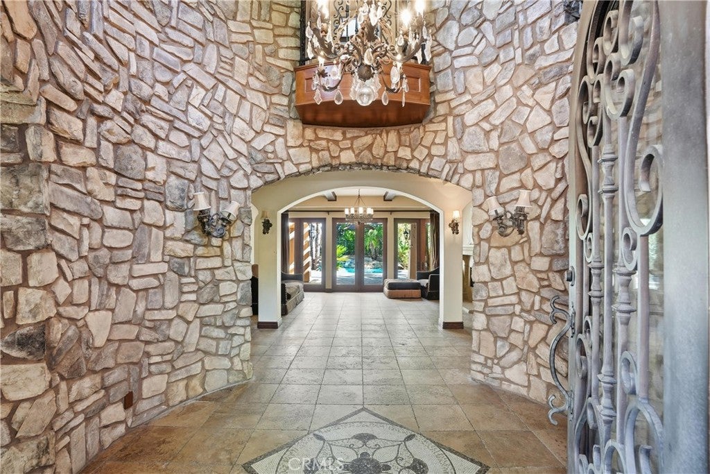 25759 Oak Meadow