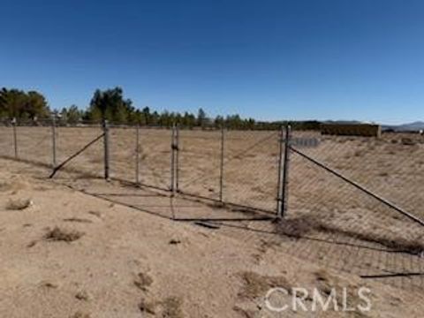 Photo of 34653 Purple Sage Rd, Newberry Springs, CA 92365 (MLS # HD26083938)