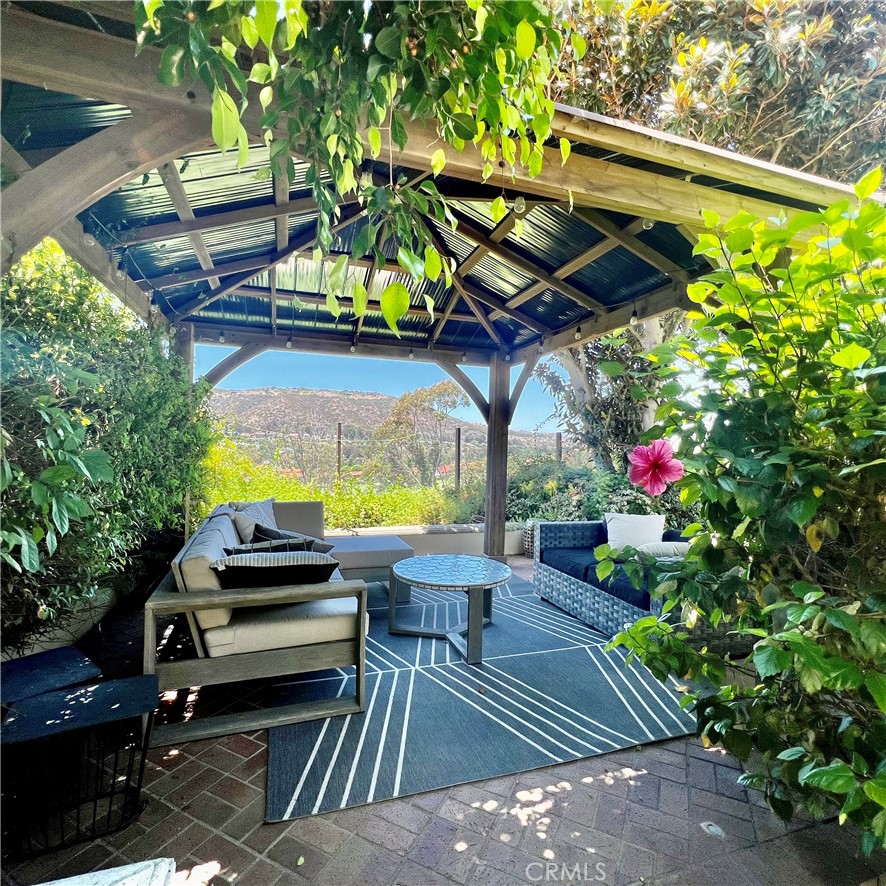 Crest De Ville Estates (CDE) - Residential Lease