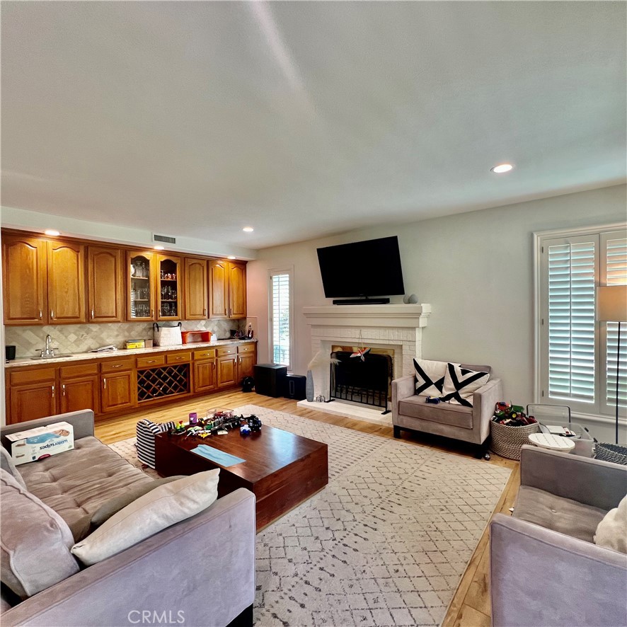 Crest De Ville Estates (CDE) - Residential Lease