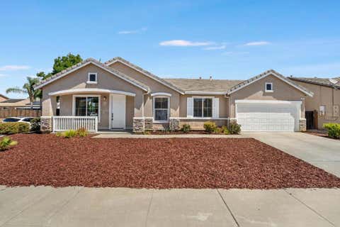 Photo of 3 Mill Springs Court, Pittsburg, CA 94565 (MLS # ML82058079)