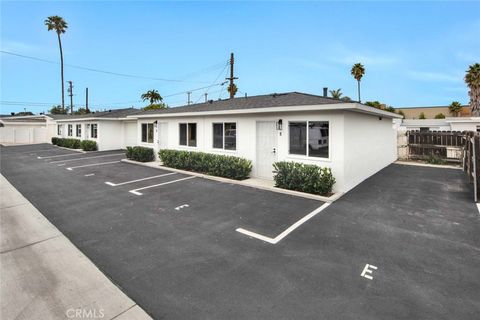 Photo of 2034 Charle St #E, Costa Mesa, CA 92627 (MLS # PW26023679)