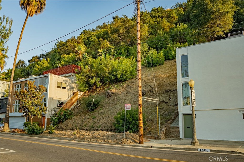 12448 Laurel Terrace Drive
