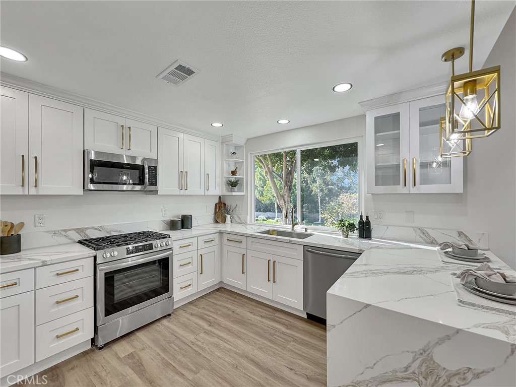 Casta Del Sol - Carmel (CR) - Residential