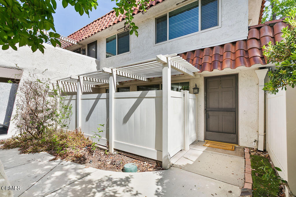 1228 Kirkford Way