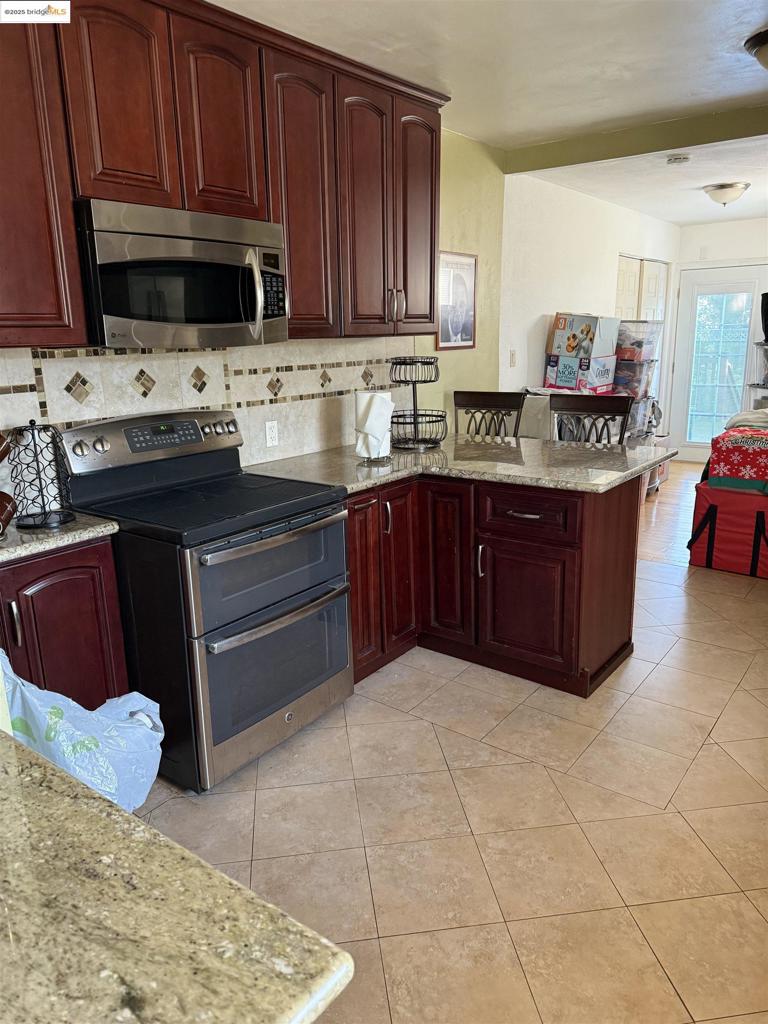 BERKELEY - Residential