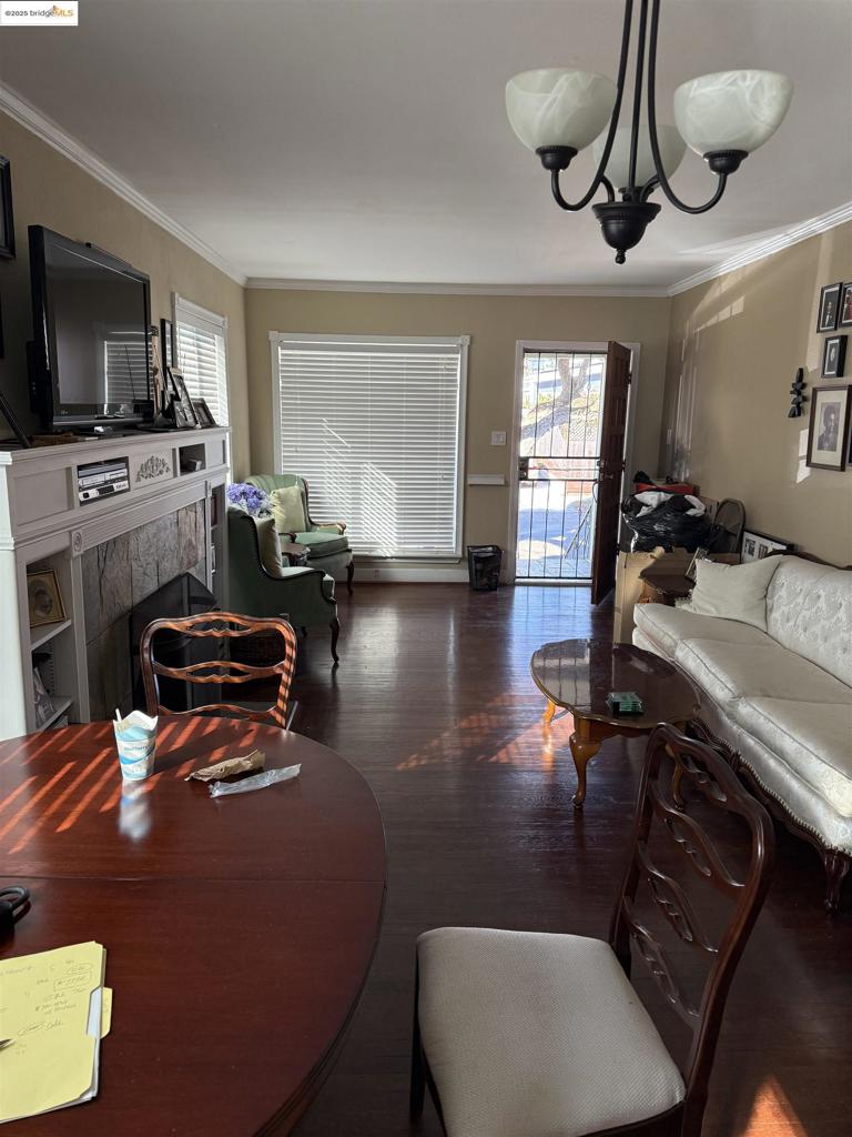 BERKELEY - Residential