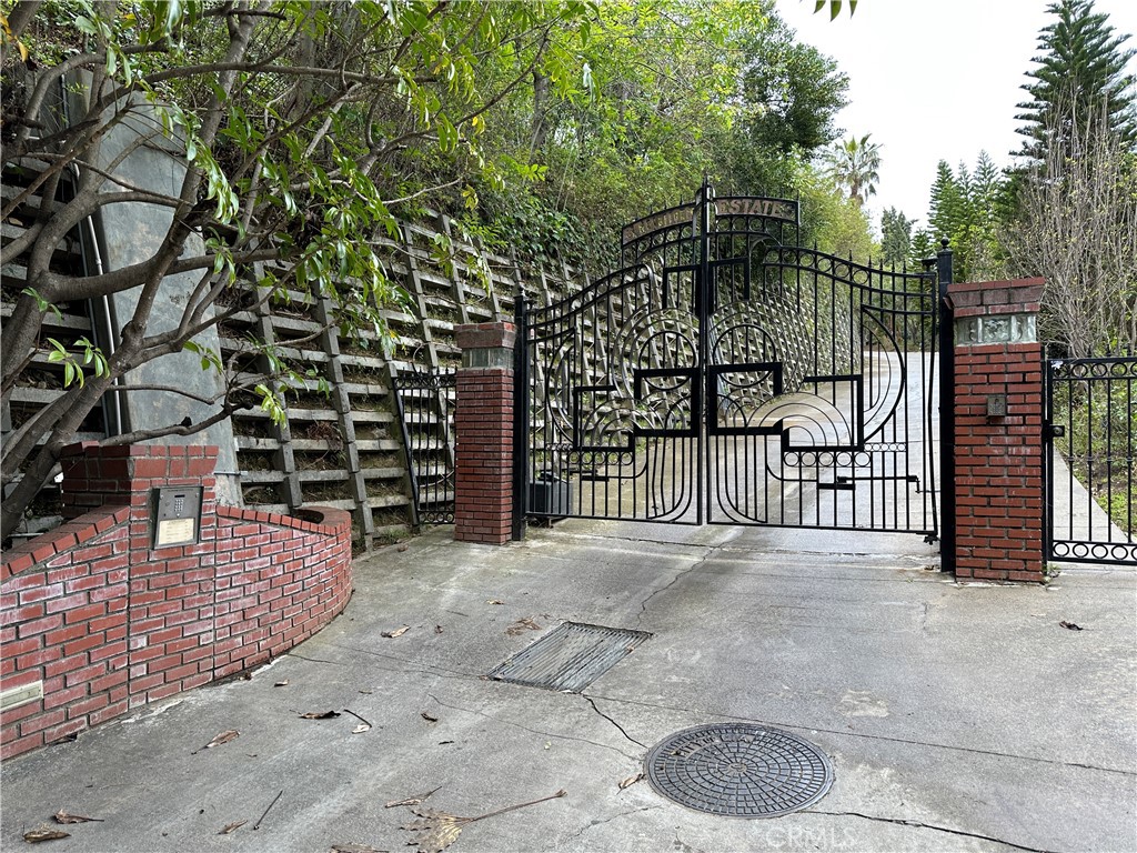 3622 Roberts View Place