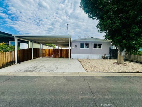 Photo of 14035 Rosedale Highway, Bakersfield, CA 93314 (MLS # SR26159929)