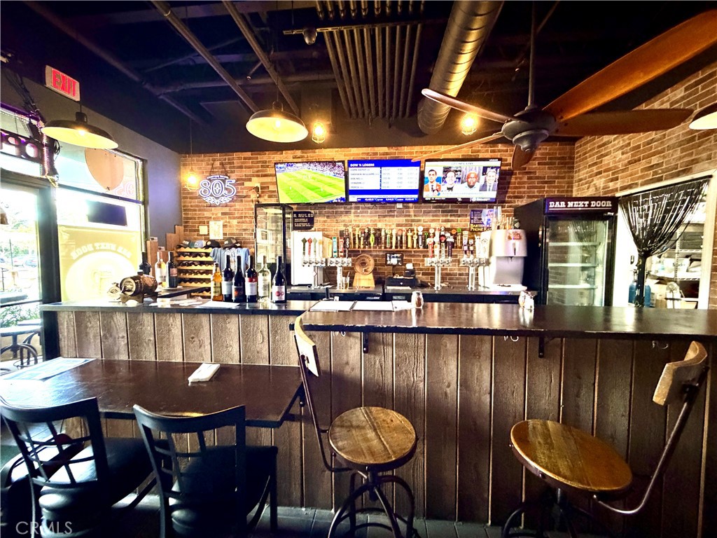 6593 Collins Drive D6-D5B