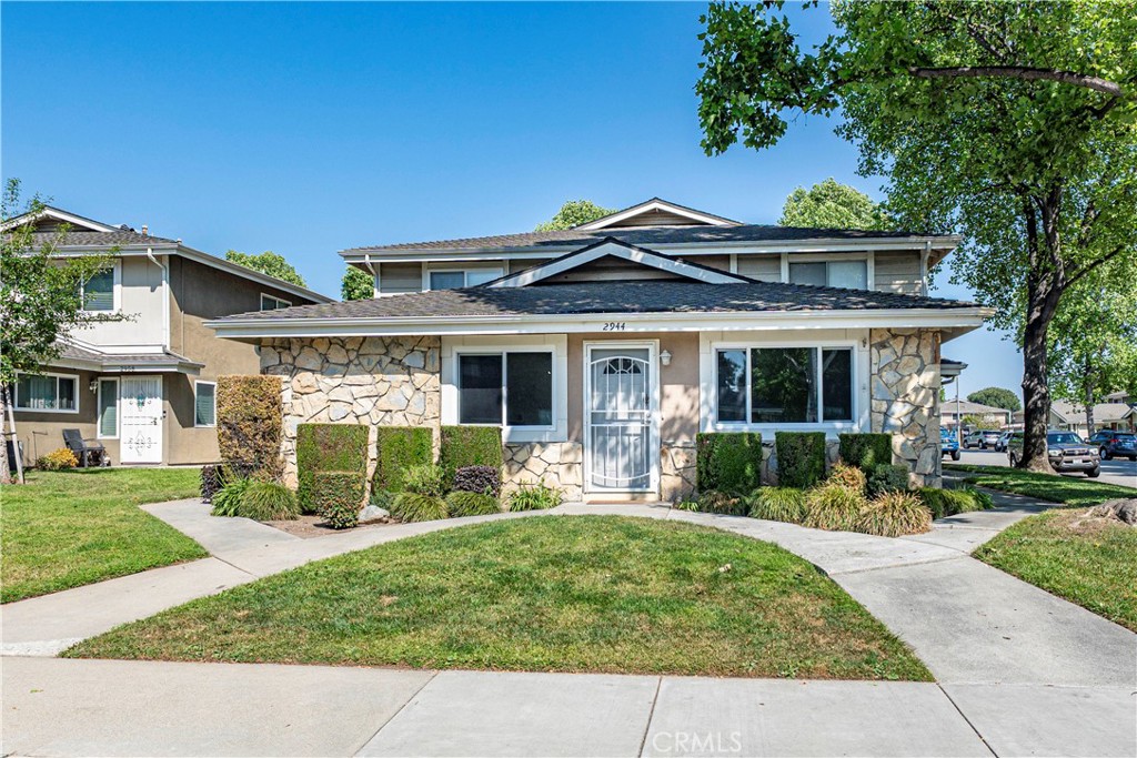 2944 Winfield