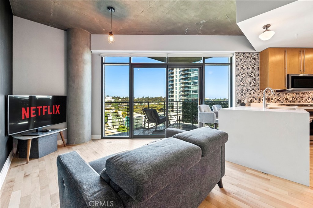 Properties 1 801 Ash Street 1002