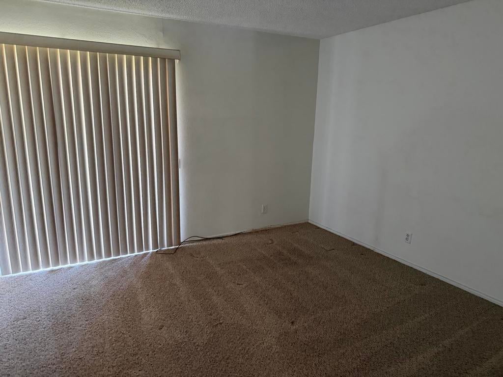 54 Lakeview Circle