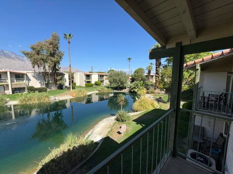Photo of 54 Lakeview Circle, Cathedral City, CA 92234 (MLS # 219152247DA)