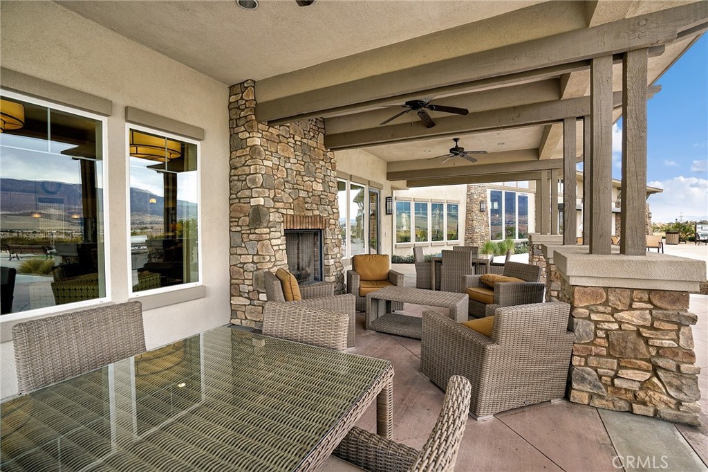 Four Seasons - Residential