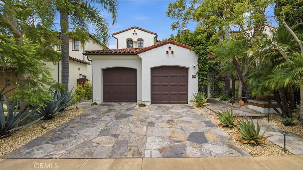 Photo of 26 Sidney Bay Drive, Newport Coast, CA 92657 (MLS # OC26131445)