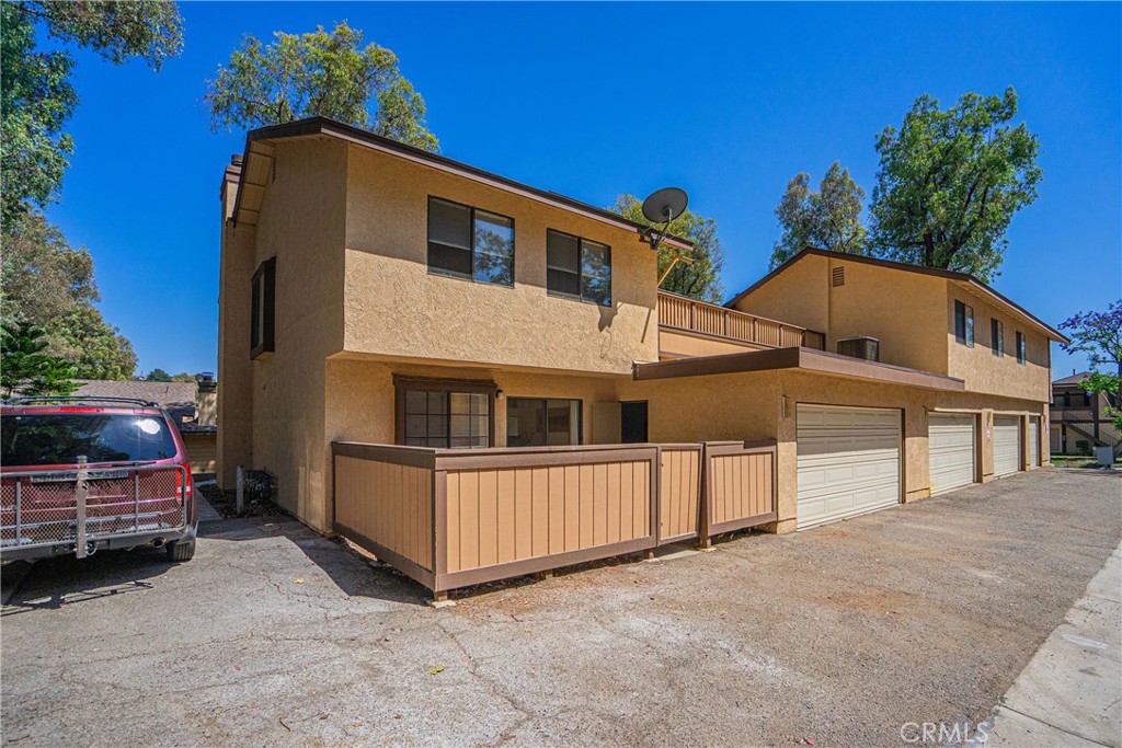 21715 laurelrim drive d