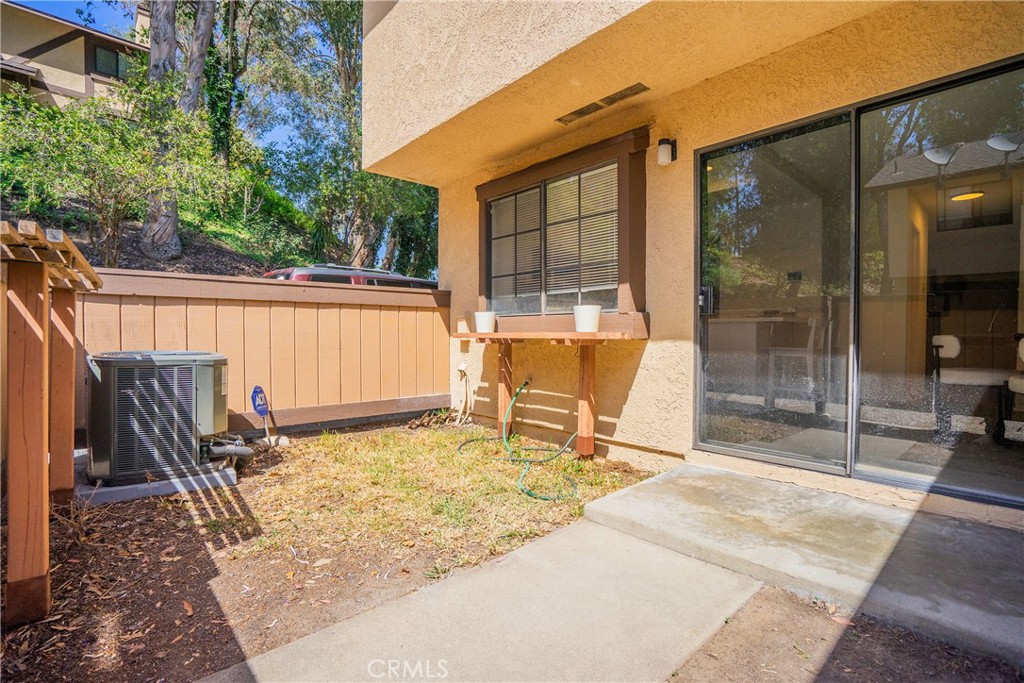 21715 laurelrim drive d