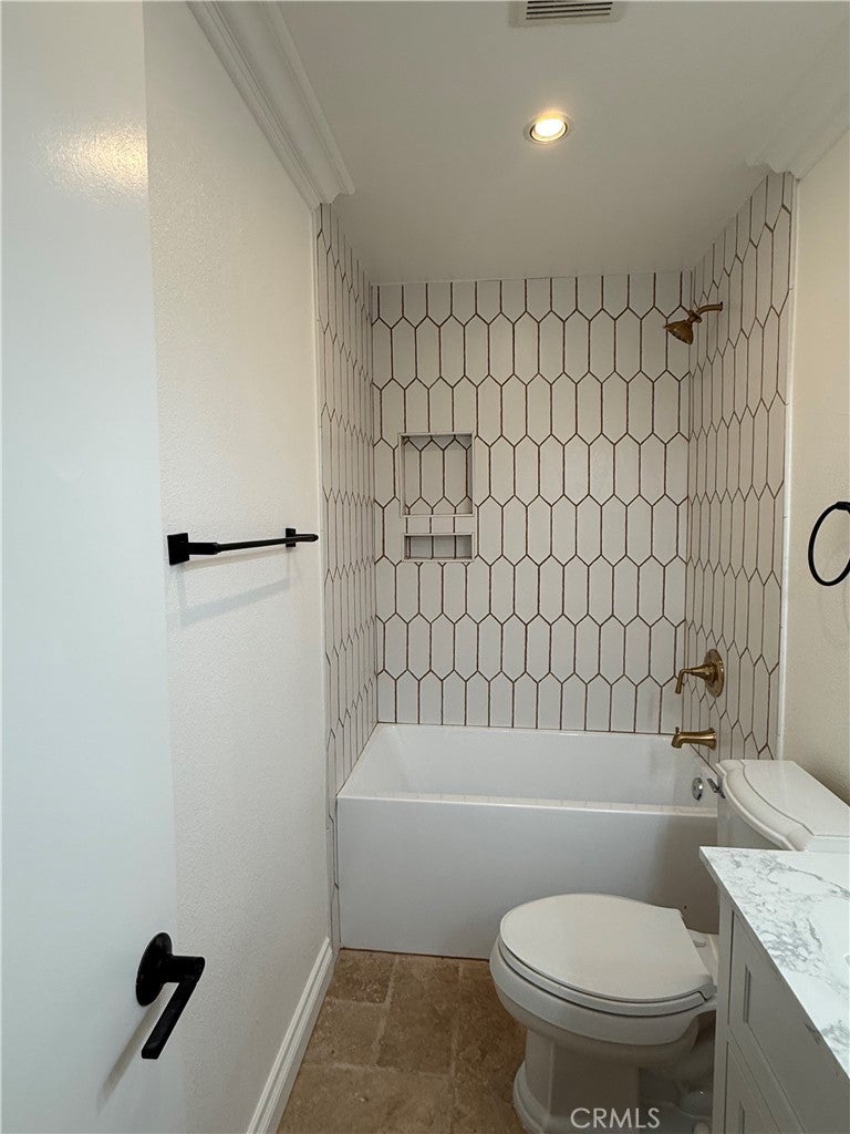 300 Cagney Lane 101, Newport Beach CA 92663 - Photo 18