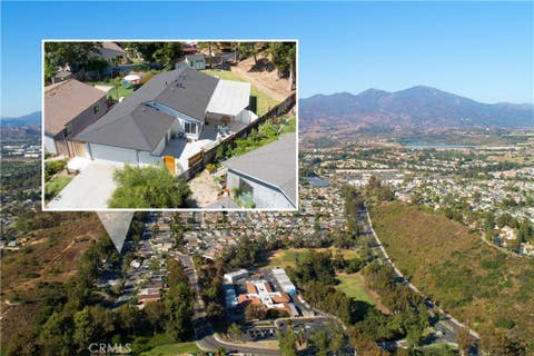 Photo of 21561 Pedroso, Mission Viejo, CA 92691 (MLS # OC26183560)