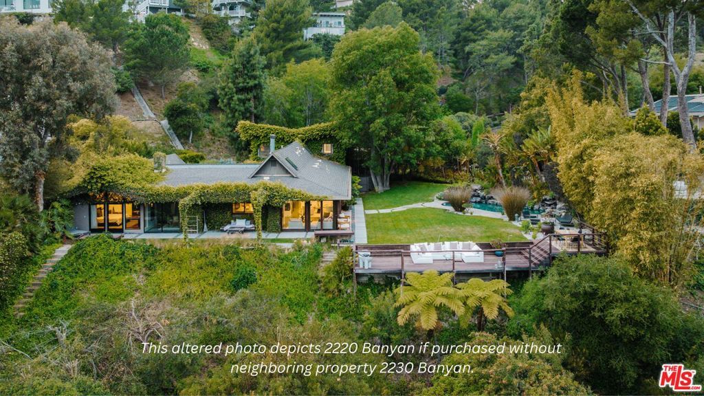 Photo of 2220 Banyan Drive, Los Angeles, CA 90049 (MLS # 26635861)