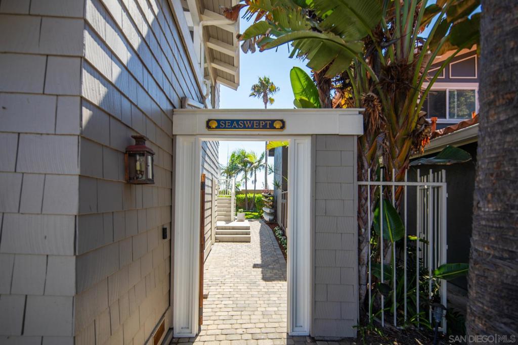 Coronado Cays - Residential