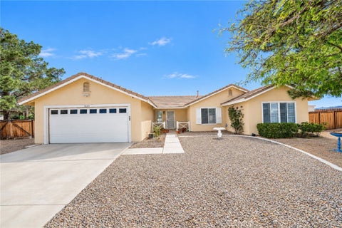 Photo of 16213 Lake Shore Cv, Apple Valley, CA 92307 (MLS # HD26216649)