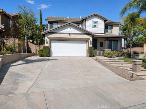 Photo of 23728 Tatia DR, Murrieta, CA 92562 (MLS # SW26185494)