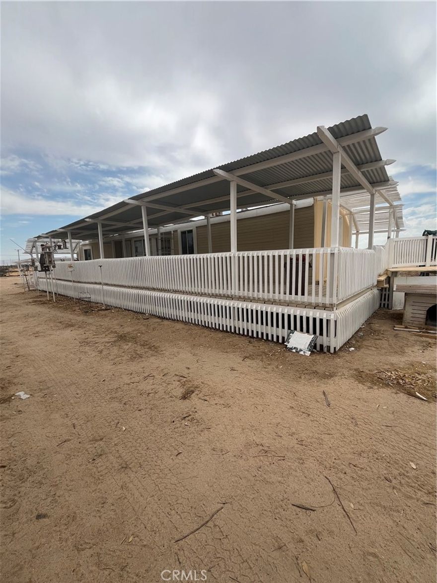 ***JUST REDUCED PRICE!!!***NEWLY PAINTED ALL AROUND***SELLER JUST FIXED BROKEN WINDOW GLASS***DOUBLE WIDE MANUFACTURED HOME WITH 2 BEDROOM 2 BATHROOM SITTING IN 22 ACRE LOT***THIS PROPERTY HAS UTILITIES RUNNING GOOD WITH TWO WATER WELLS***ALL APPLIANCES ARE ELECTRIC POWER***LOW PROPERTY TAX AND NO HOA!!!***VERY MOTIVATED SELLER!!!***
