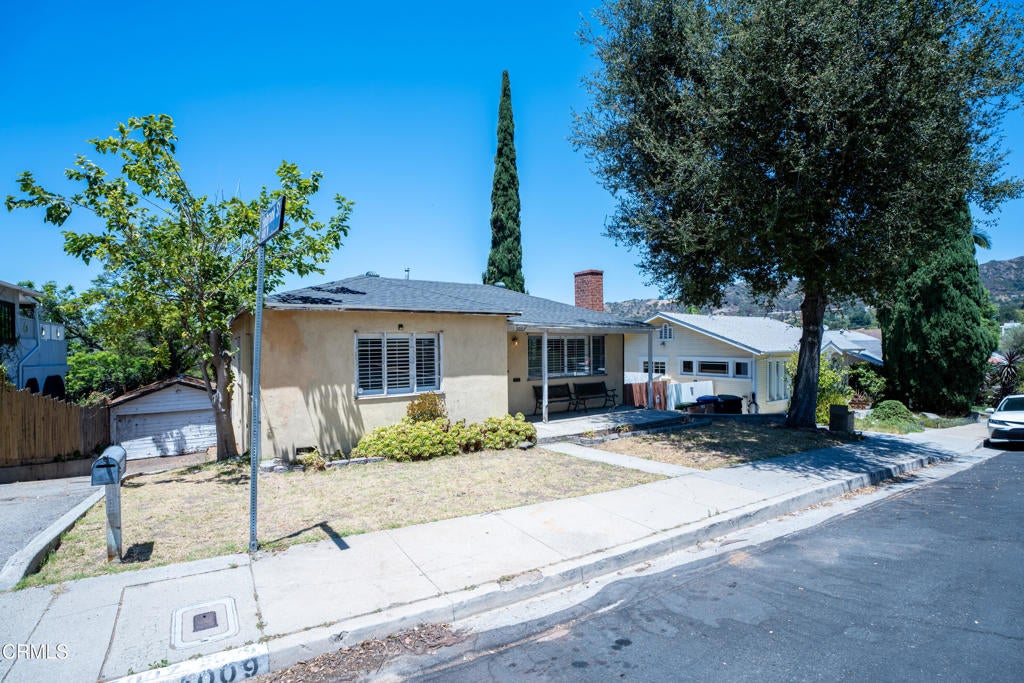 5007 Los Robles Street, Los Angeles CA 90041
