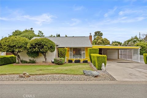 Photo of 33 La Cresenta DR, Oroville, CA 95965 (MLS # OR26116153)