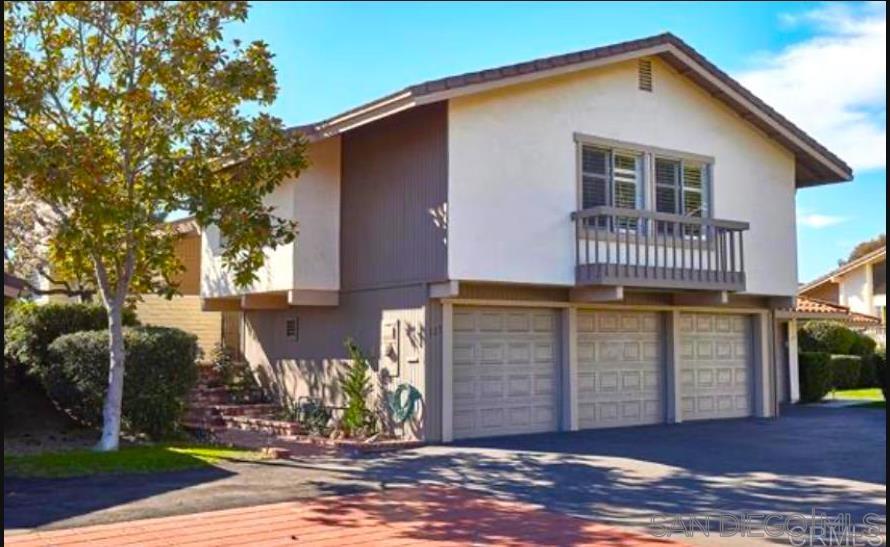 Beautifully updated and impeccably maintained, this charming townhome is located in the serene Lomas Santa Fe Country Club Villas in Solana Beach. Step inside to discover the new luxury laminate plank flooring, custom cabinetry, stainless steel appliances, and granite countertops in the kitchen. A rare 3-car garage with epoxy flooring offers both space and style. Soaring ceilings and expansive windows fill the home with natural light, while the balcony complete with a remote operated awning overlooks lush greenery and welcomes the ocean breeze. With wonderful walkability near the adjacent golf course, Lomas Country Club, theatre, shopping/restaurants, and easy proximity to top-rated schools, beaches, the Del Mar Racetrack and major freeways, this home offers the best of coastal living. overlooks lush greenery and welcomes the ocean breeze. With wonderful walkability near the adjacent golf course, Lomas Country Club, theatre, shopping/restaurants, and easy proximity to top-rated schools, beaches, the Del Mar Racetrack and major freeways, this home offers the best of coastal living.