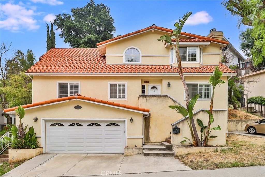 Photo of 4120 Carrizal Road, Woodland Hills, CA 91364 (MLS # SR25059982)