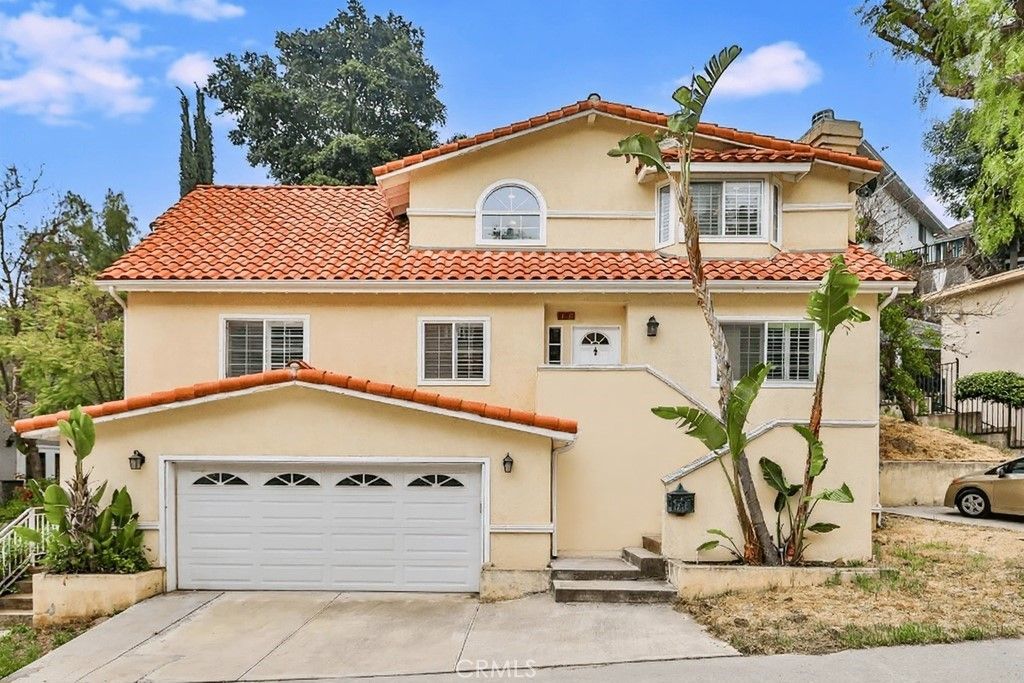 Photo of 4120 Carrizal Road, Woodland Hills, CA 91364 (MLS # SR25059982)