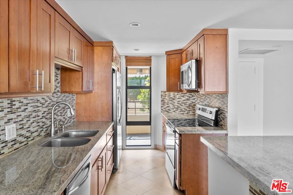 4316 Marina City Drive 227