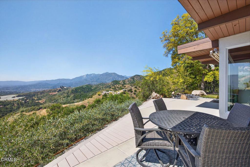 1447 N Foothill Road