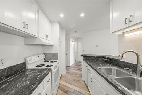 Tiny photo for 650 The Village #106, Redondo Beach, CA 90277 (MLS # IN25247090)