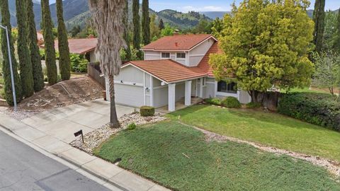 Photo of 228 Mountaire Parkway, Clayton, CA 94517 (MLS # ML82044369)