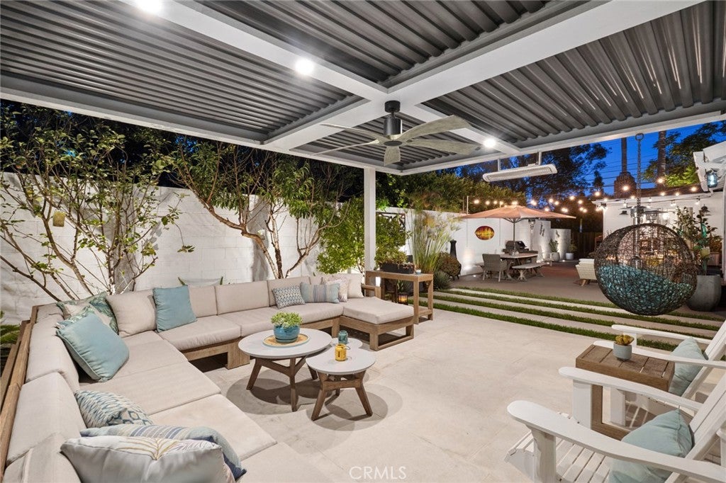 299 Mesa Drive, Costa Mesa CA 92627 - Photo 30