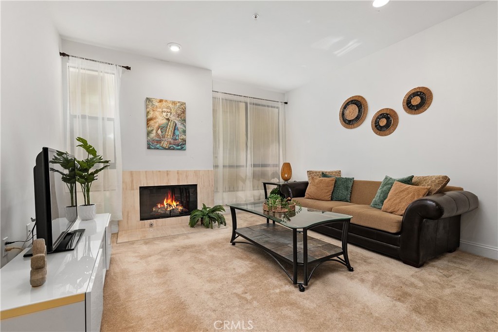 6938 Laurel Canyon