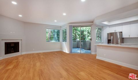 Photo of 1401 Ambassador Street #111, Los Angeles, CA 90035 (MLS # 25629973)