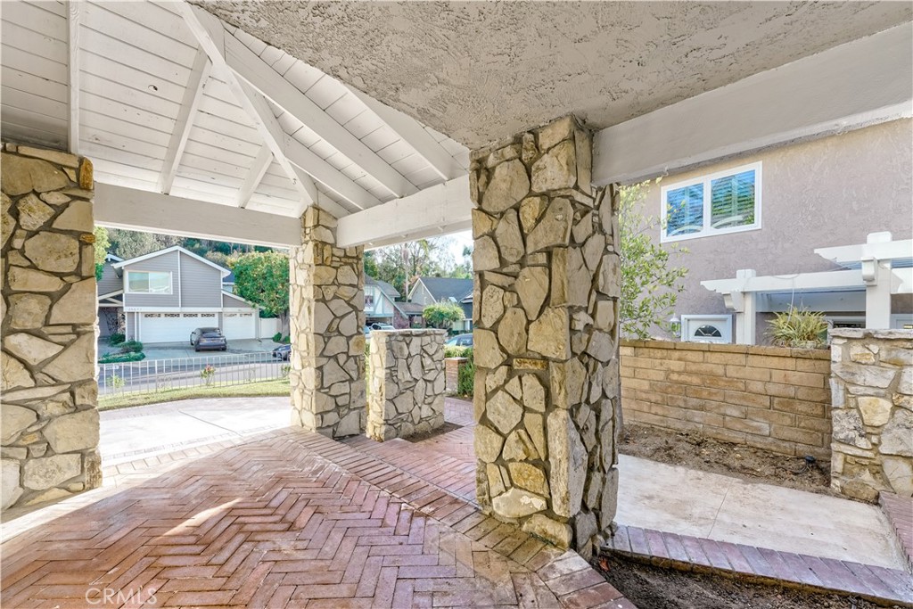 25572 La Mirada Street