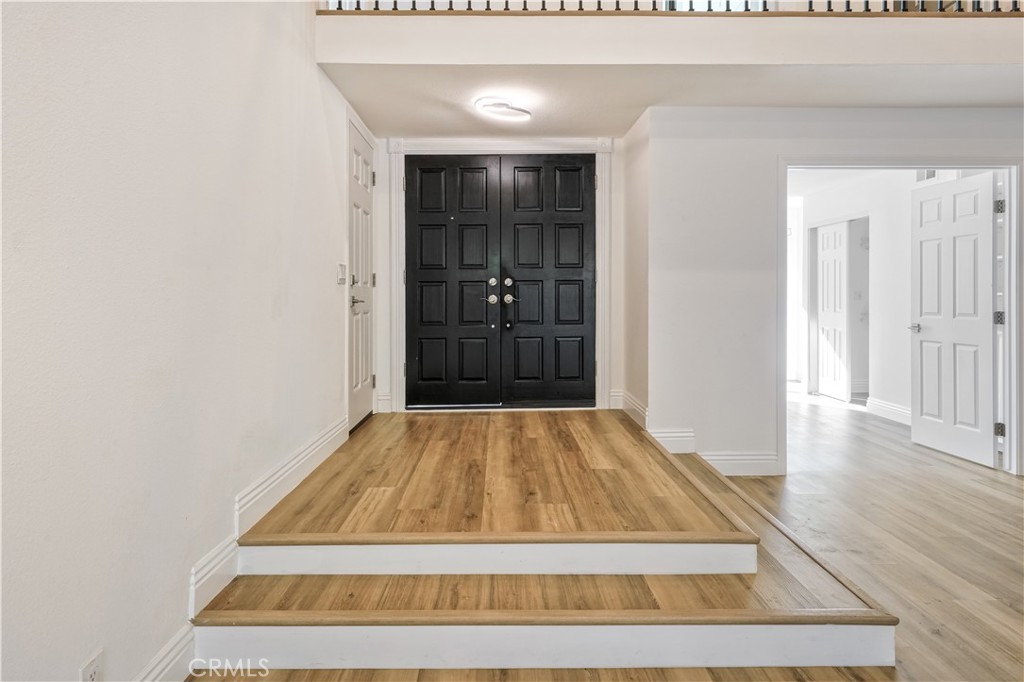 25572 La Mirada Street