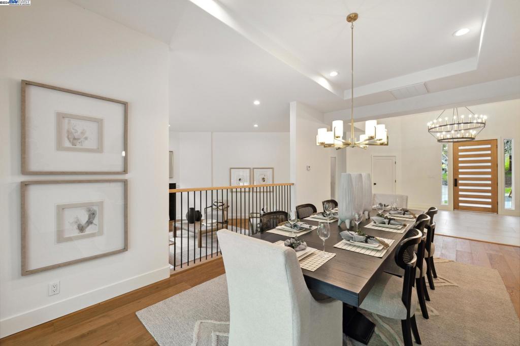 SADDLEBACK - Residential