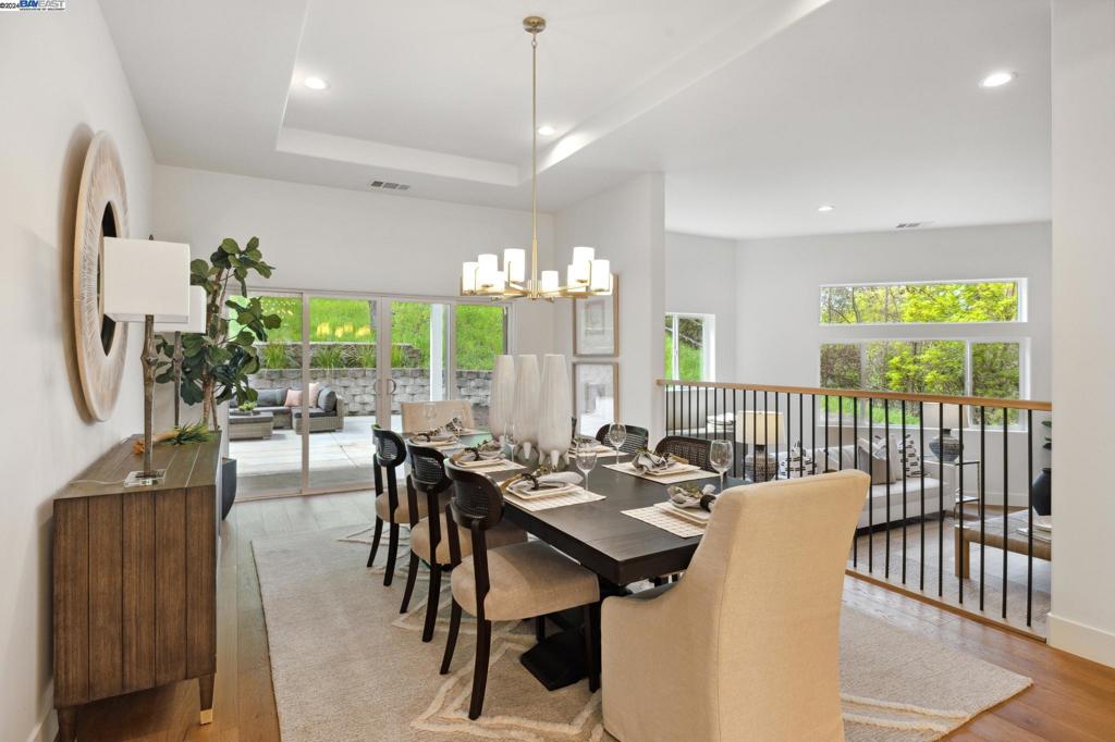 SADDLEBACK - Residential