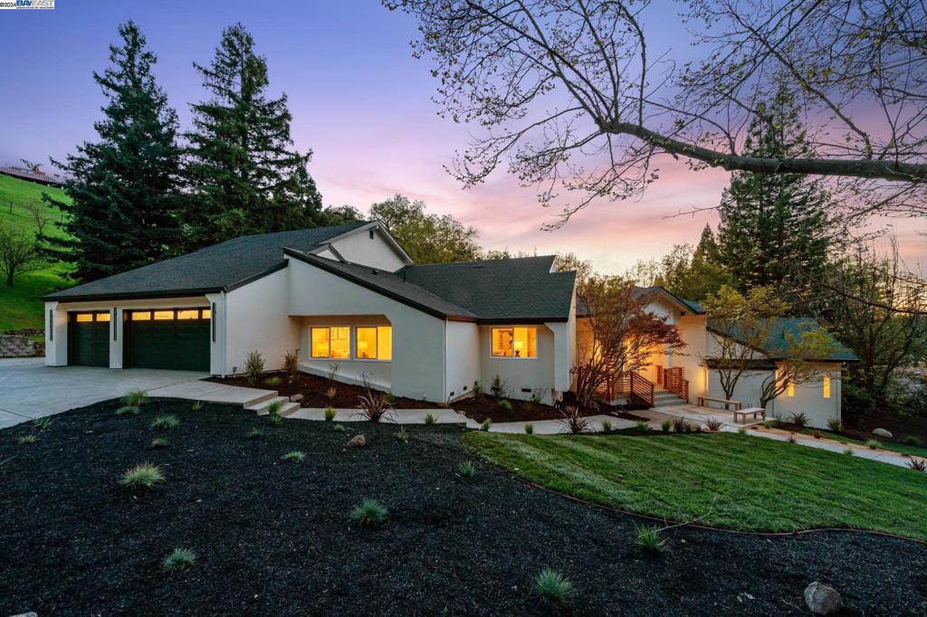 SADDLEBACK - Residential