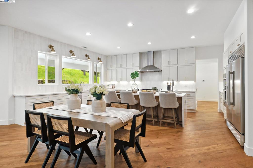 SADDLEBACK - Residential